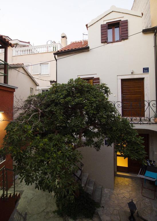 Anja Apartments シベニク 部屋 写真